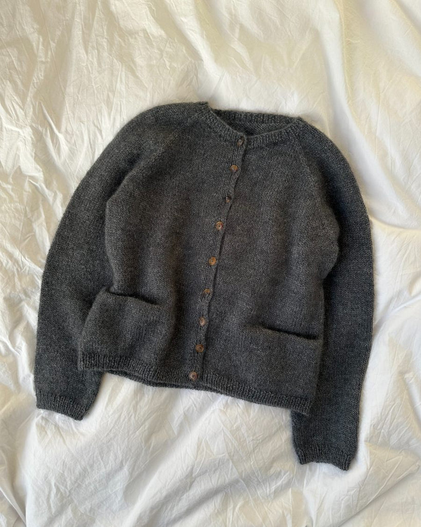 Liggende grå Copenhagen Cardigan
