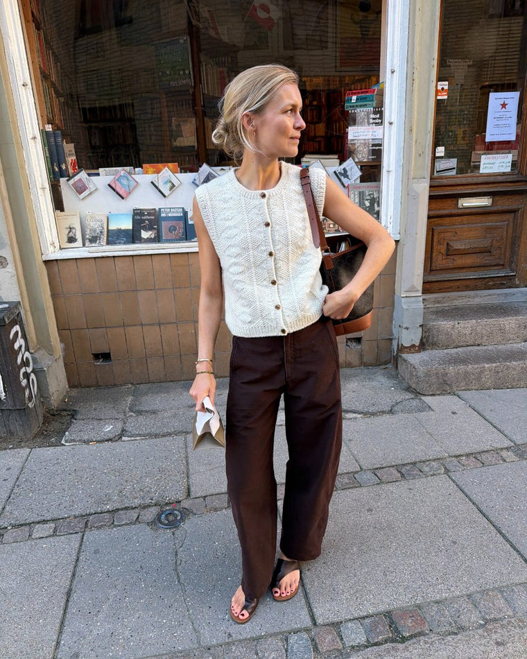 Esther Vest