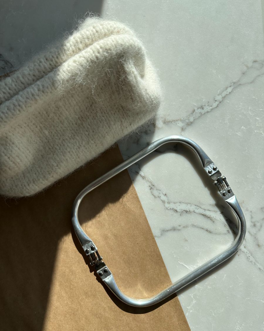 Lille frame til frame clutch sammen med teddy clutch