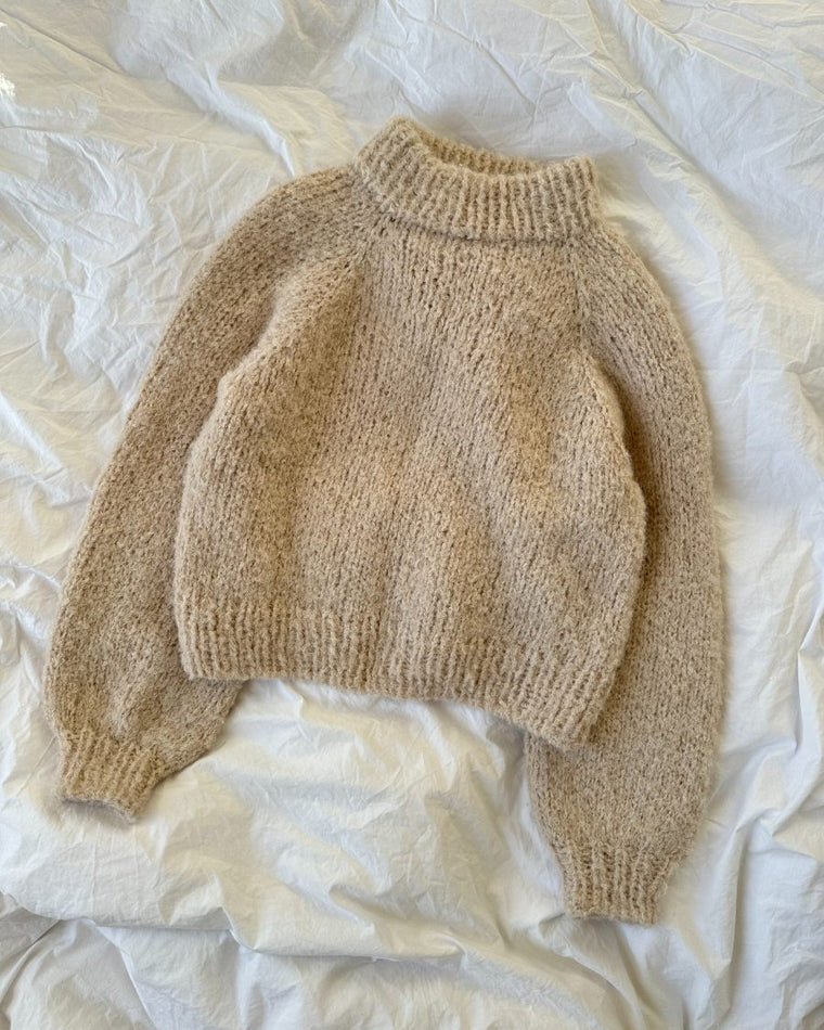 Liggebillede af hvid Louisiana Sweater