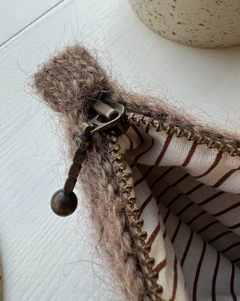 Closeup af brun Marie Purse
