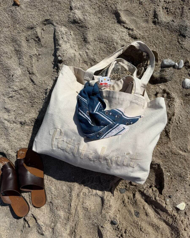 Kvinde med Signature Shopper