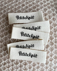 5-pak med Petiteknit labels